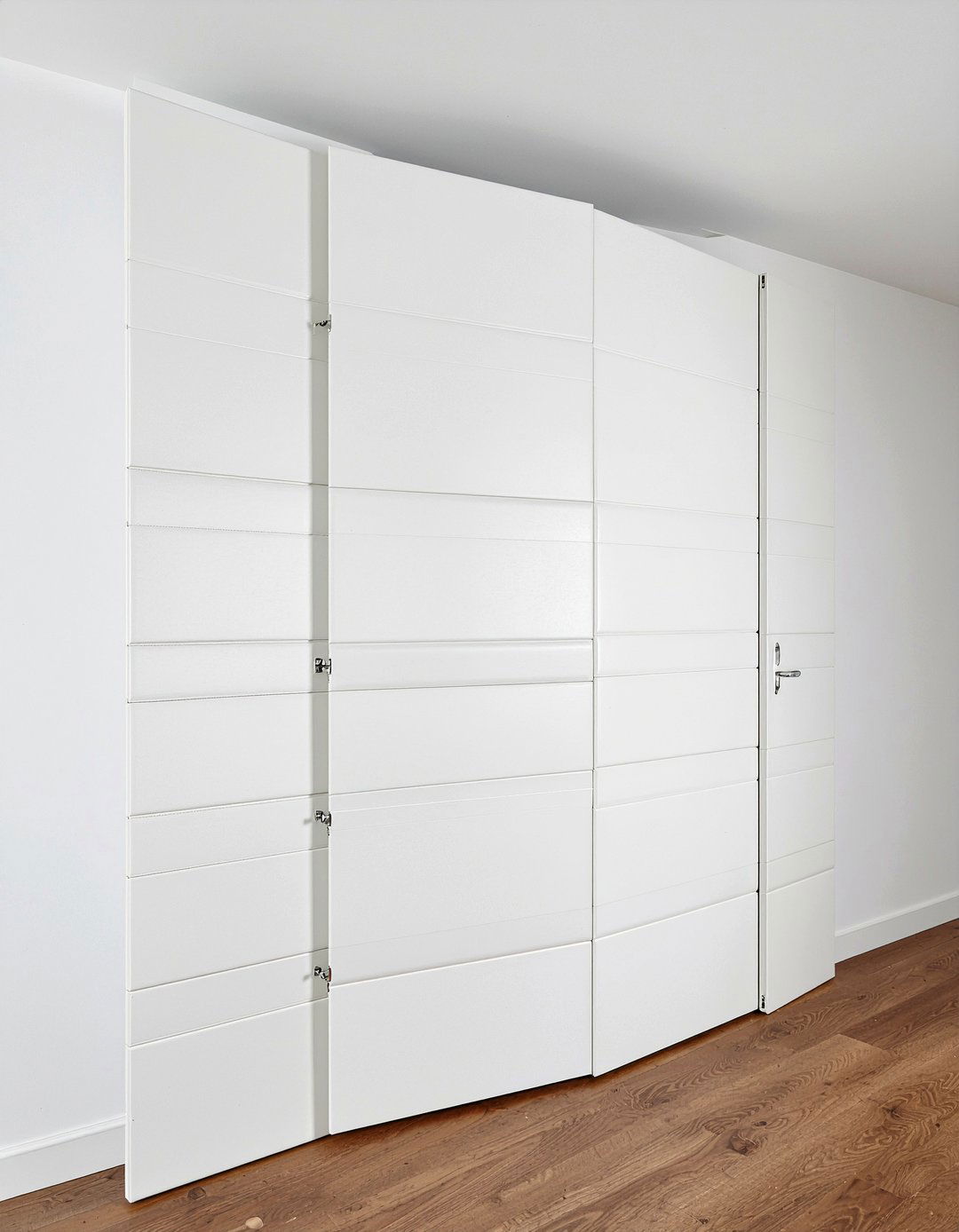 Accordion Folding Door - 30 bedroom closet doors
