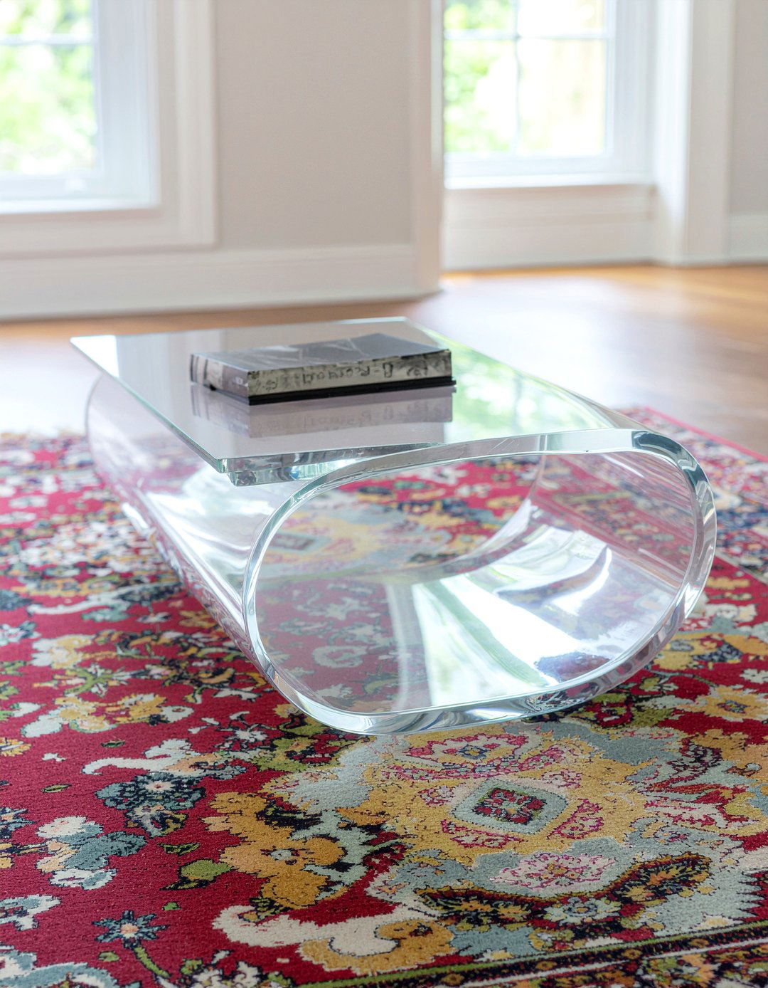 Acrylic Coffee Table - 30 living room coffee tables