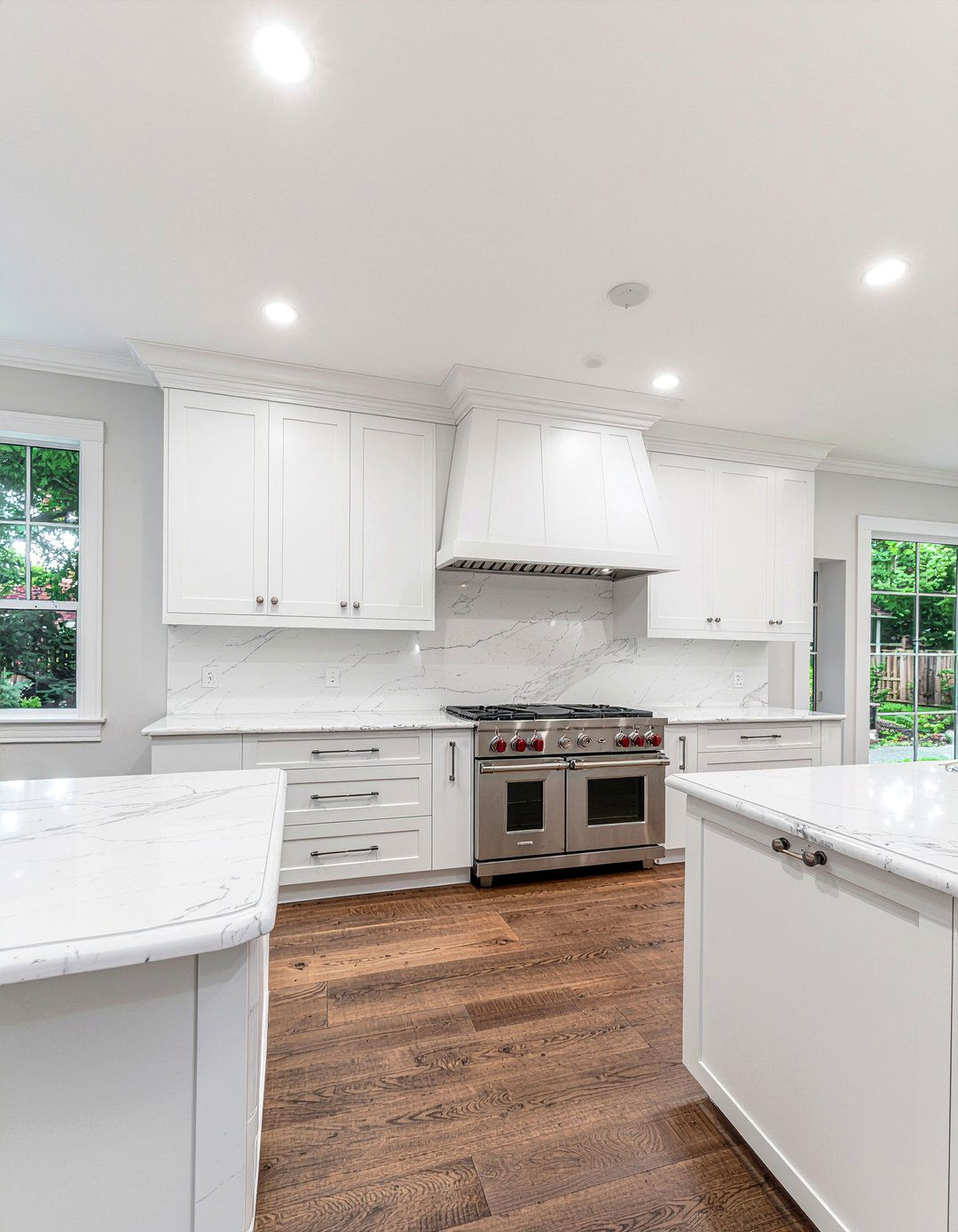 Add Decorative Crown Molding - 30 kitchen update ideas