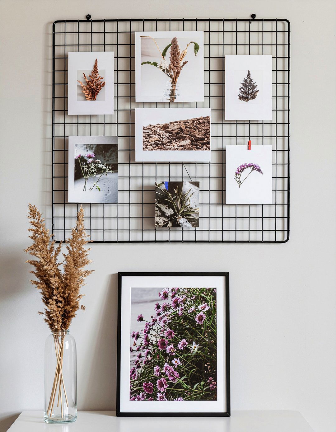 Aesthetic Photo Grid - 30 K-pop bedroom ideas