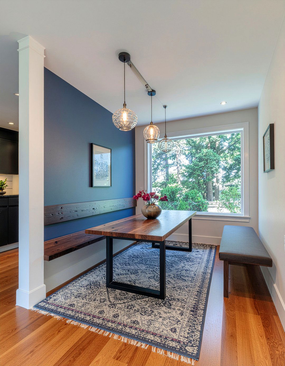 Alcove Dining Room - 30 converted space dining room ideas