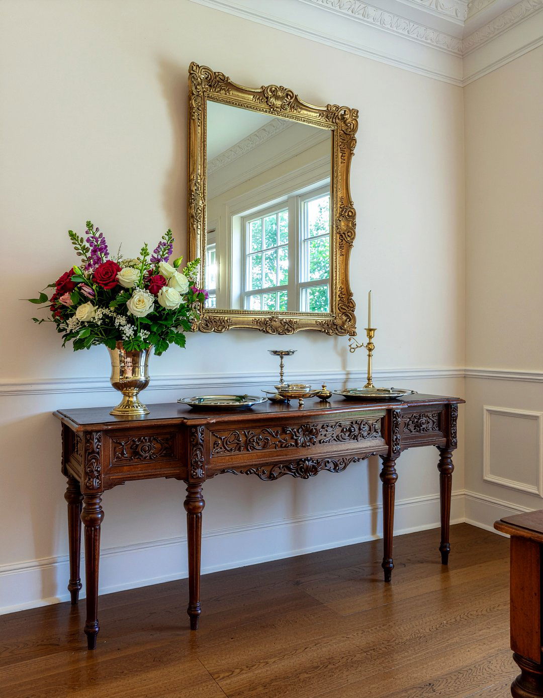 Antique Dining Room Sideboard - 30 historic home dining room ideas