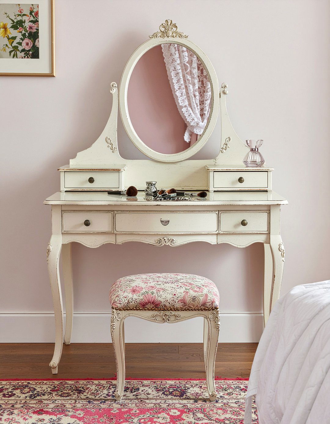 Antique Pine Vanity - 30 bedroom pine furniture ideas