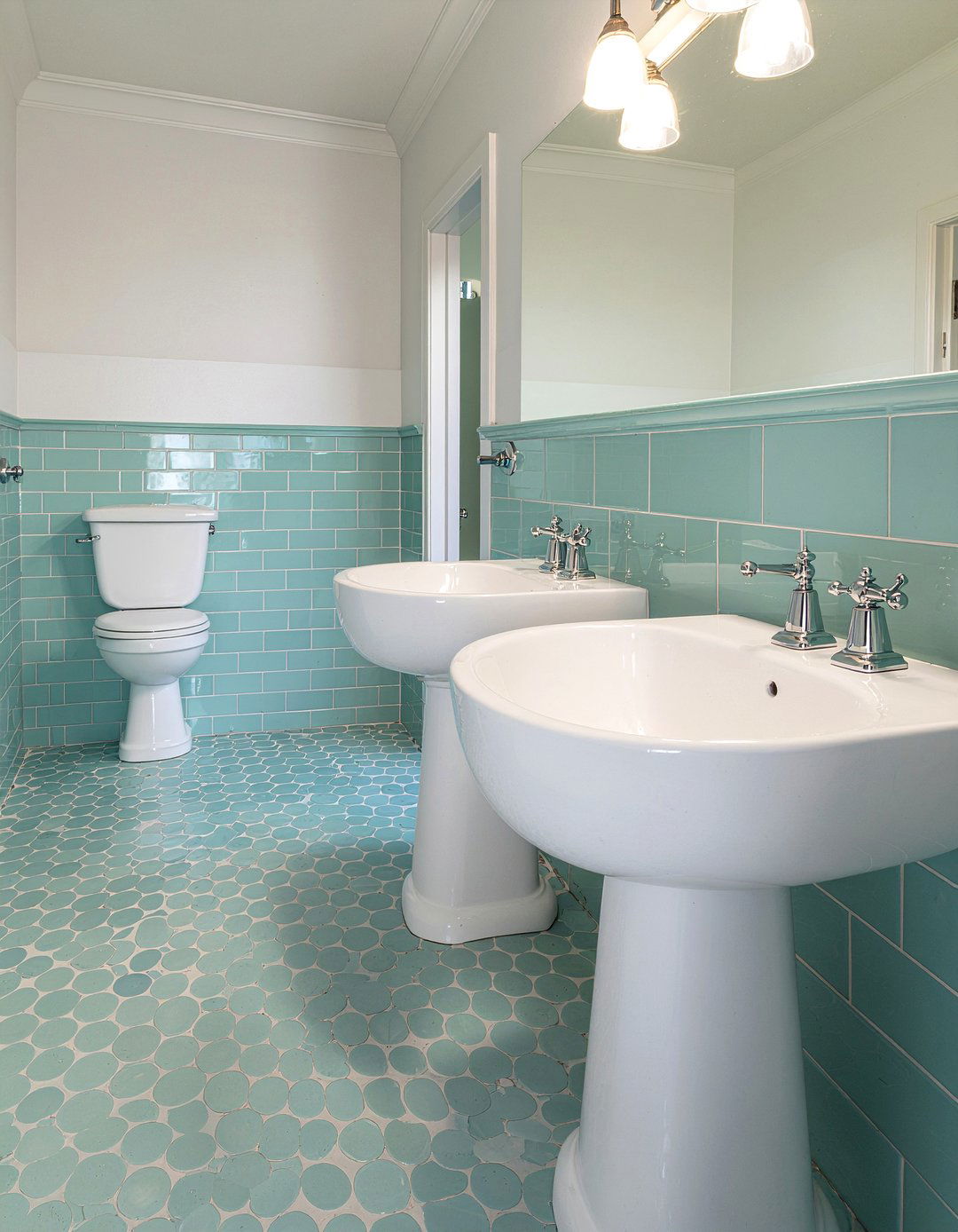 Aqua Penny Tile - 30 aqua bathroom ideas