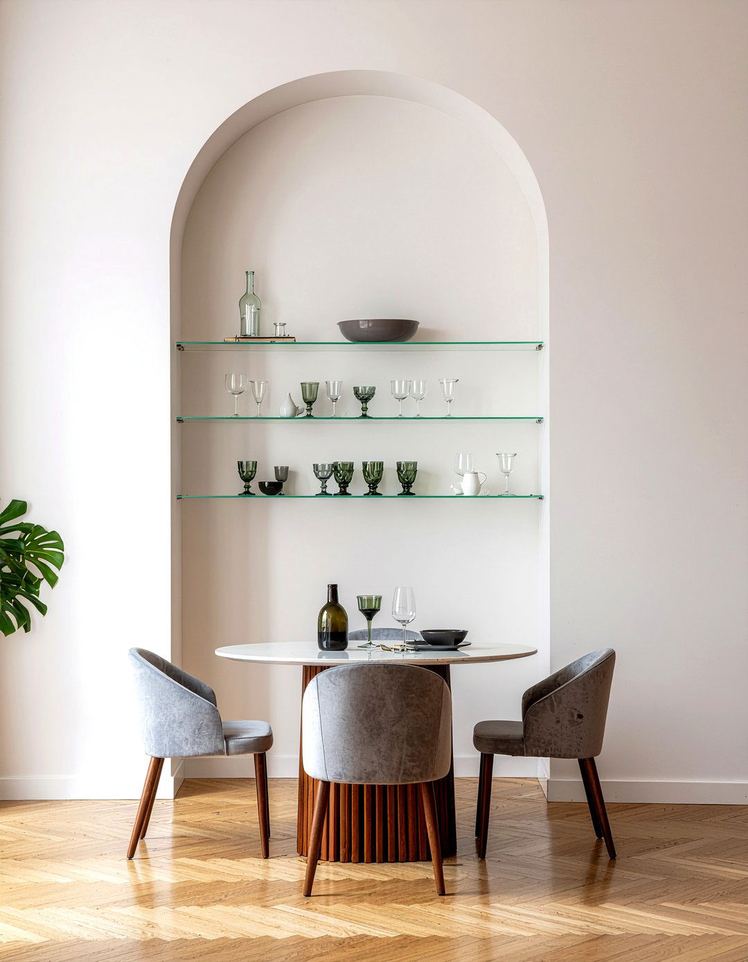 Arched Dining Room Alcove - 30 dining room built-in ideas
