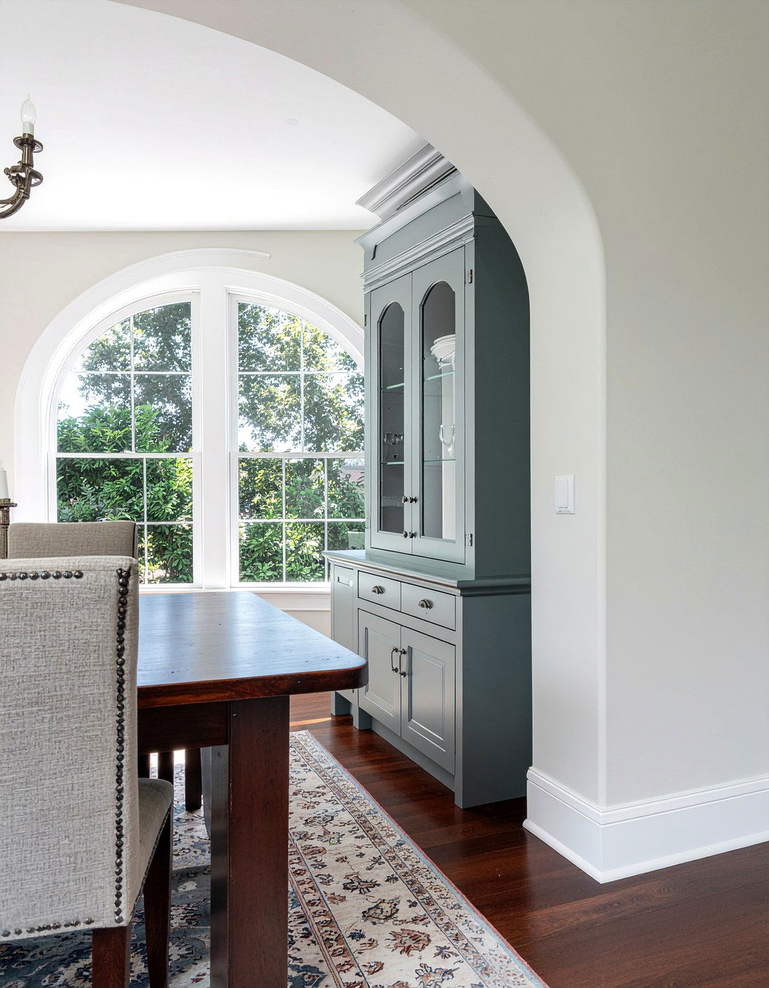 Arched Dining Room Hutch - 30 dining room hutch ideas