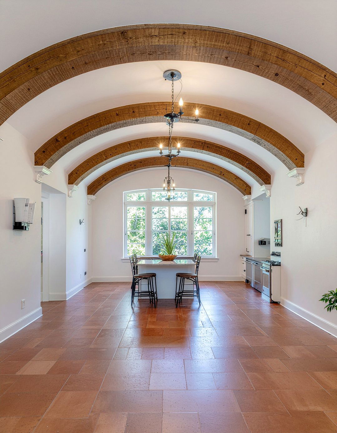 Arched Kitchen Ceiling Beams - 30 kitchen exposed beam ideas