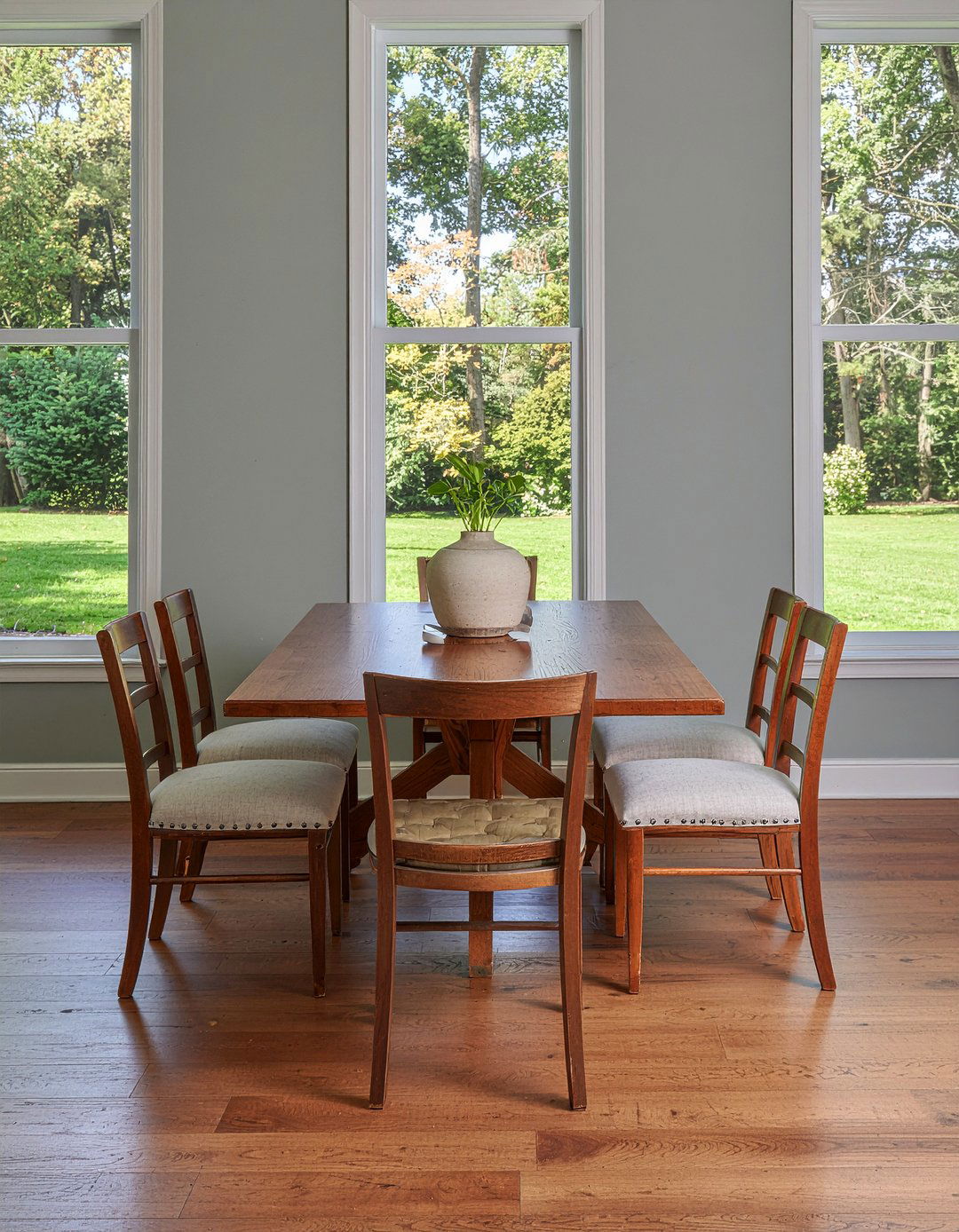 Armchairs And Side Chairs - 30 mixed dining chair ideas