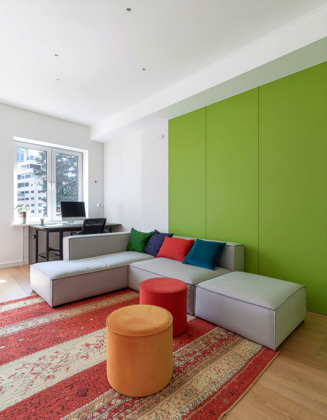 Armless sleeper sofa - 30 bedroom sofa bed ideas