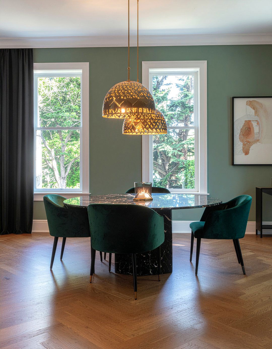 Art Deco Brass - 30 dining room pendant ideas