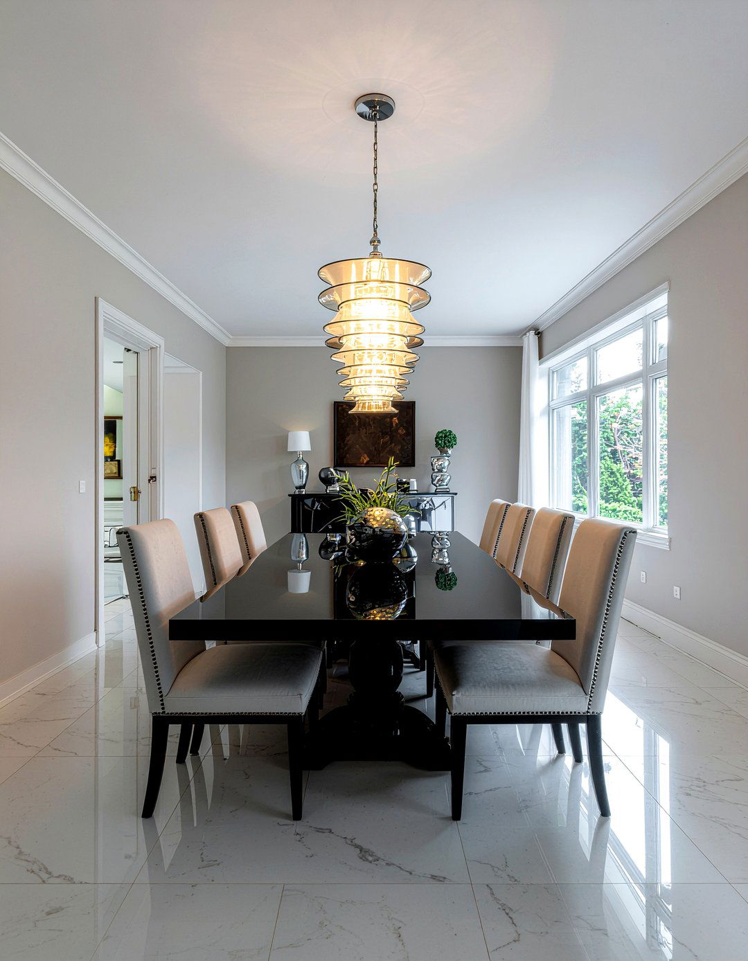Art Deco Dining Light - 30 modern chandelier dining room ideas