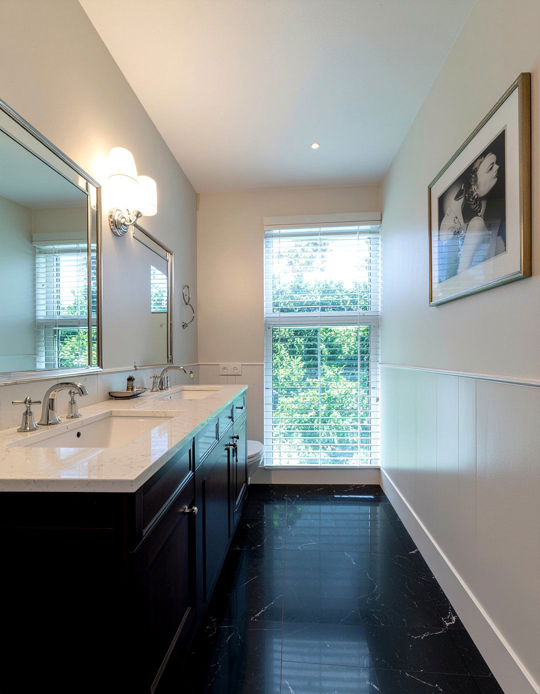 Art deco bathroom picture rail - 30 bathroom picture rail ideas