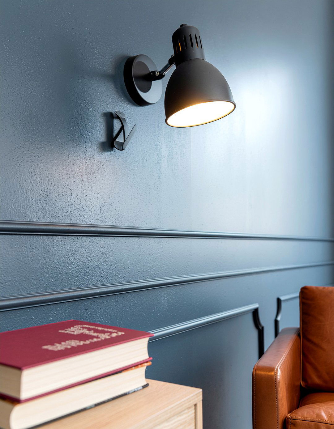 30 Modern Bedroom Sconces for a Perfectly Lit and Cozy Space