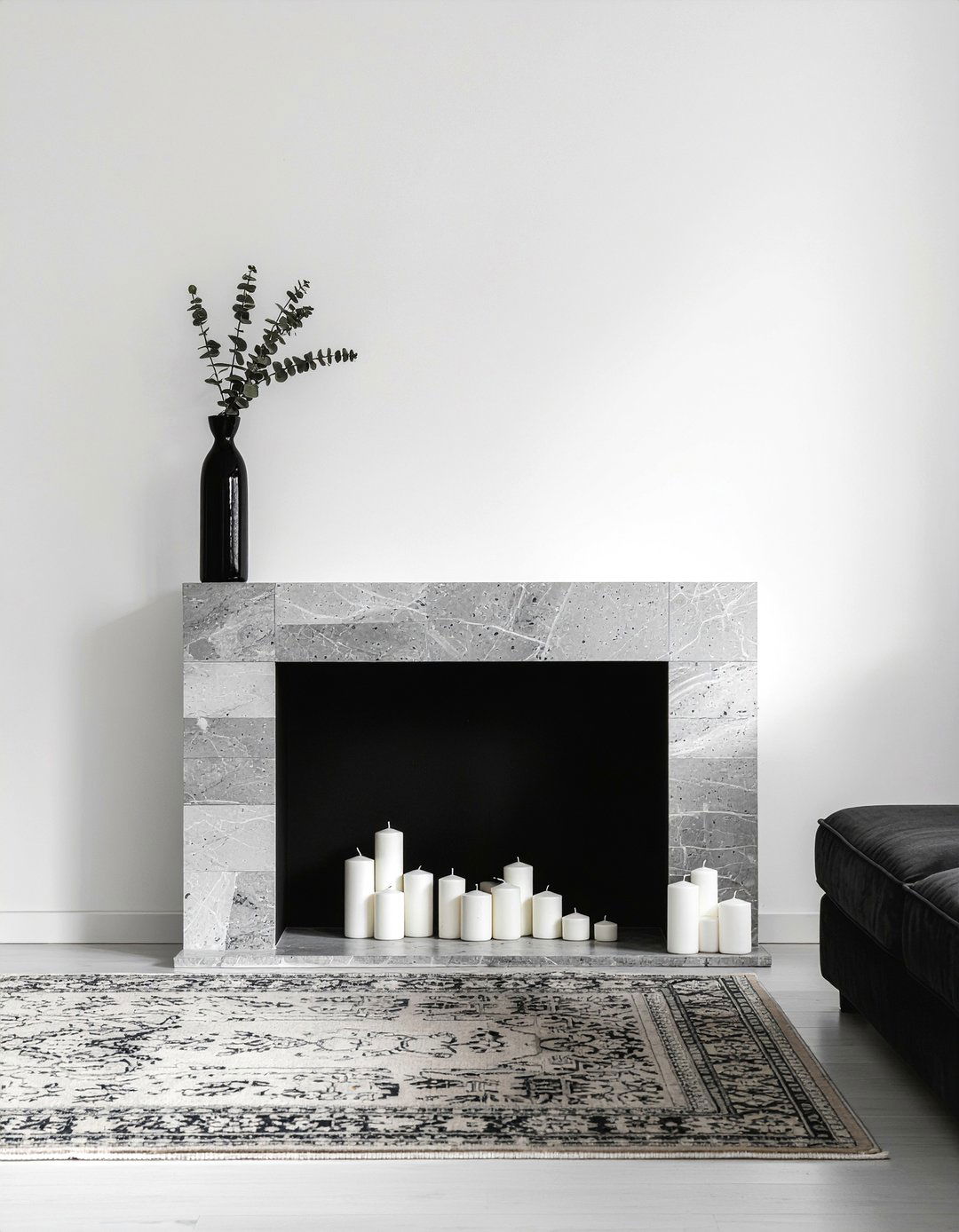 Asymmetrical decor - 30 living room mantel styling ideas