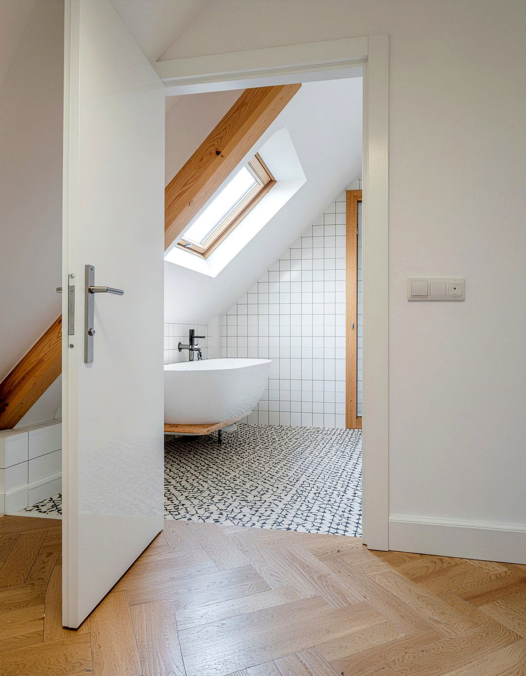 Attic bathroom pocket door - 30 attic bathroom ideas