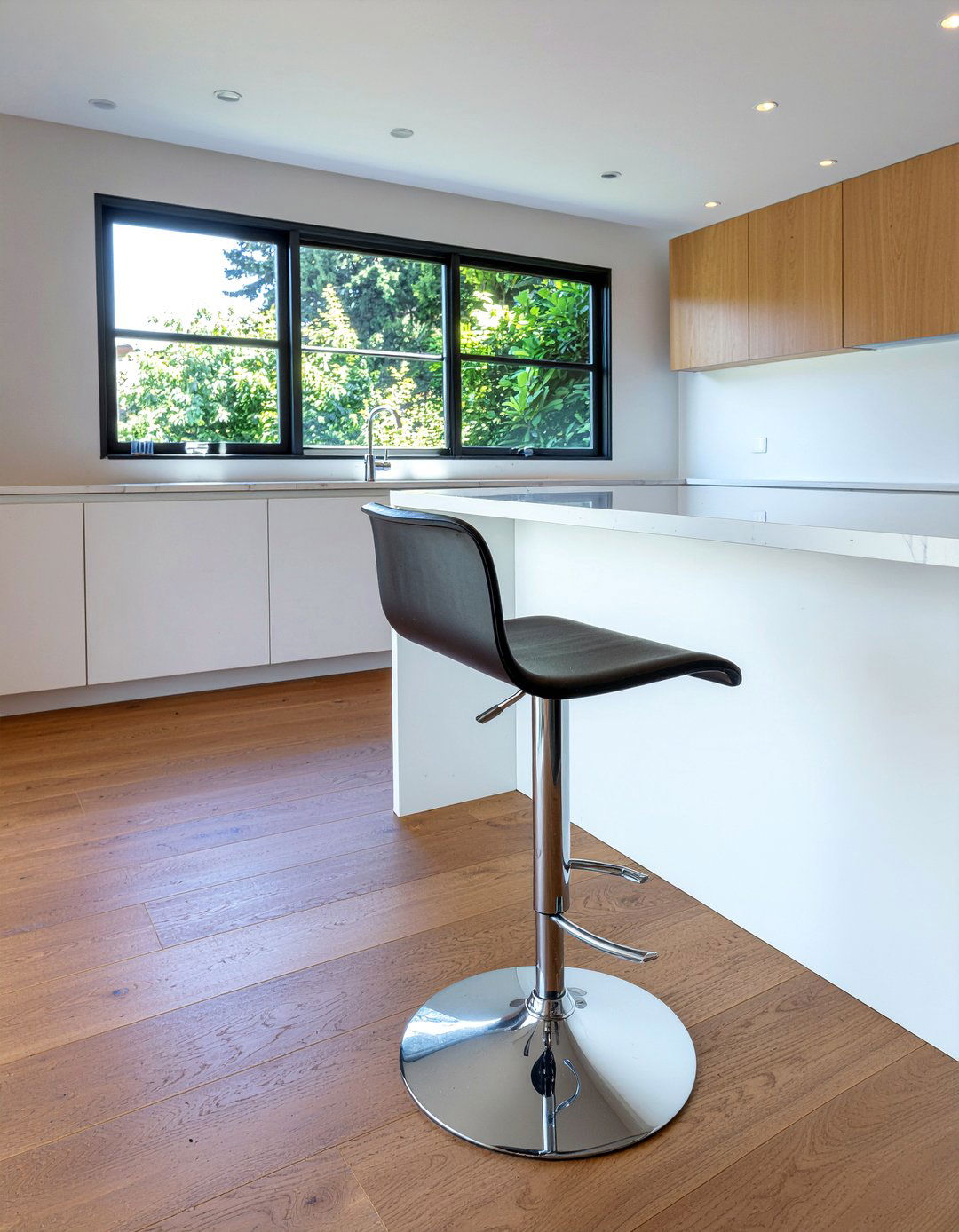 Backless swivel stool - 30 kitchen bar stool ideas