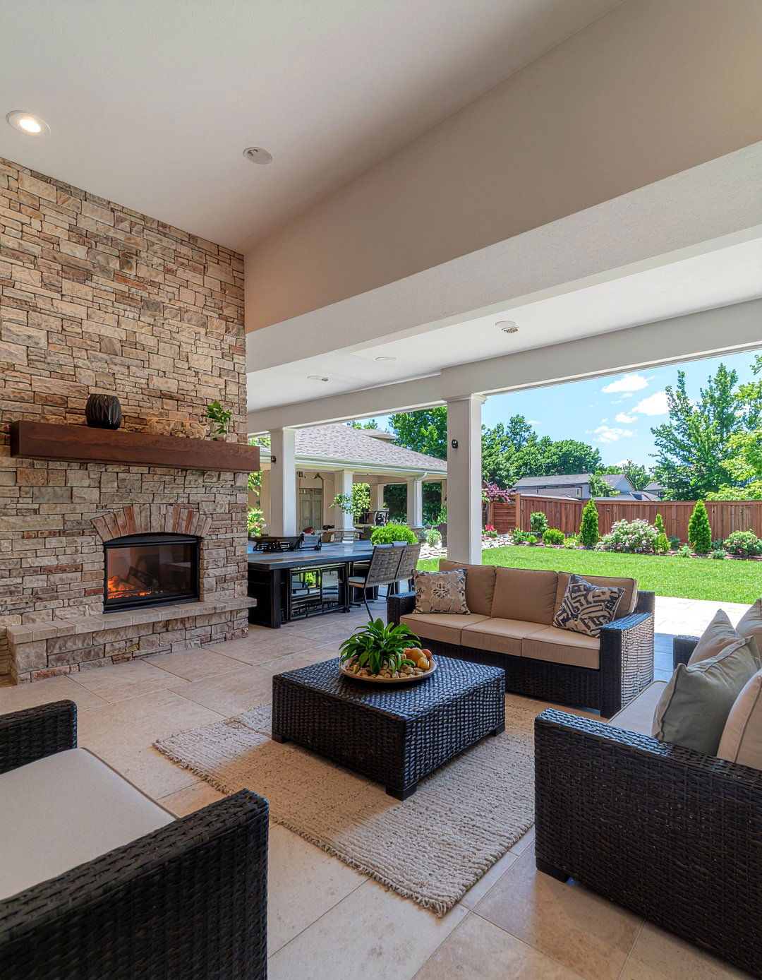 Backyard Kitchen With Fireplace - 30 covered outdoor kitchen ideas