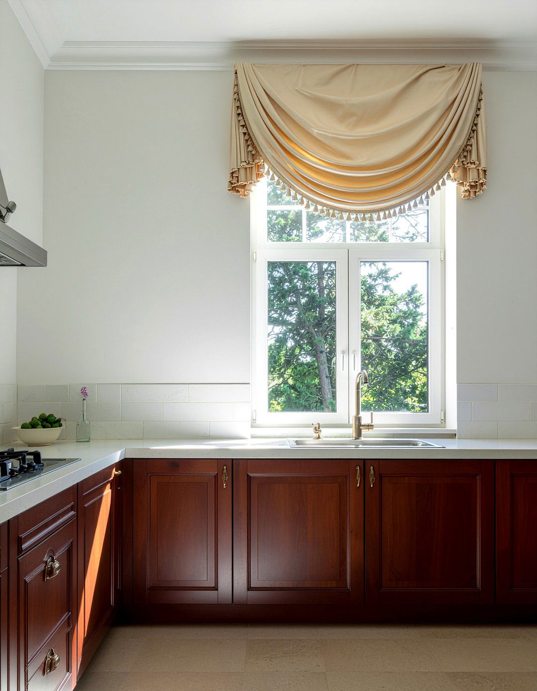 Balloon Kitchen Valance - 30 kitchen valance ideas