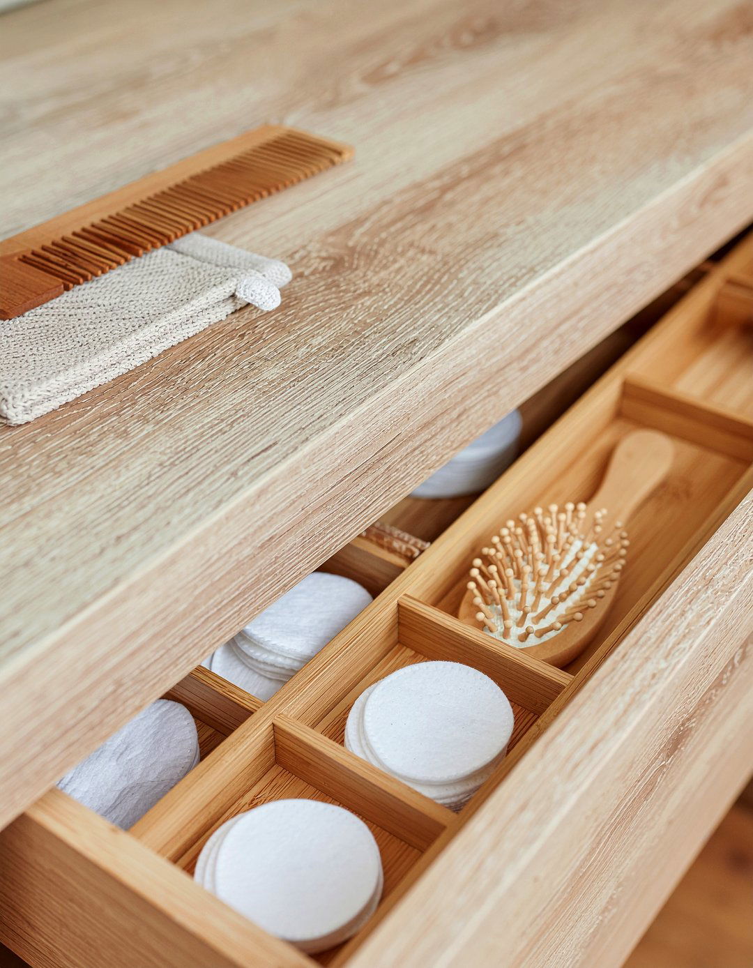 Bamboo Drawer Inserts - 30 bathroom drawer organizer ideas