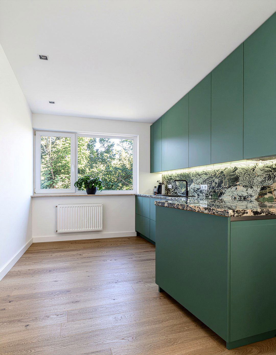 Bamboo Look Laminate Kitchen - 30 laminate floor kitchen ideas