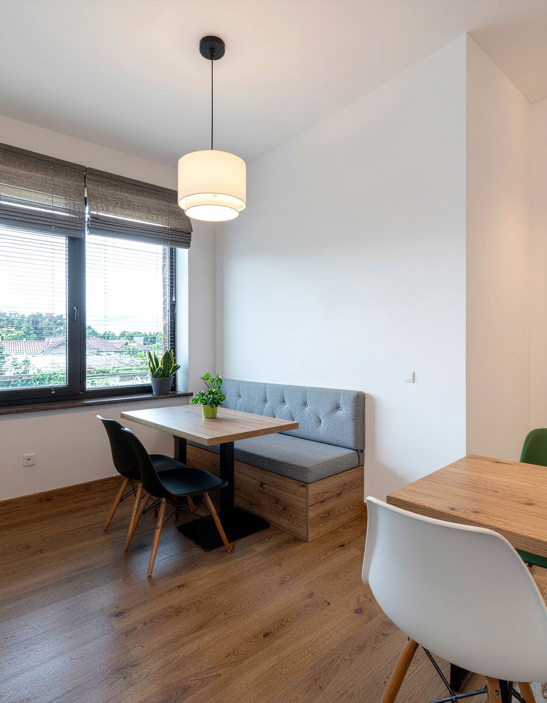 Banquette Seating - 30 favorite dining room ideas