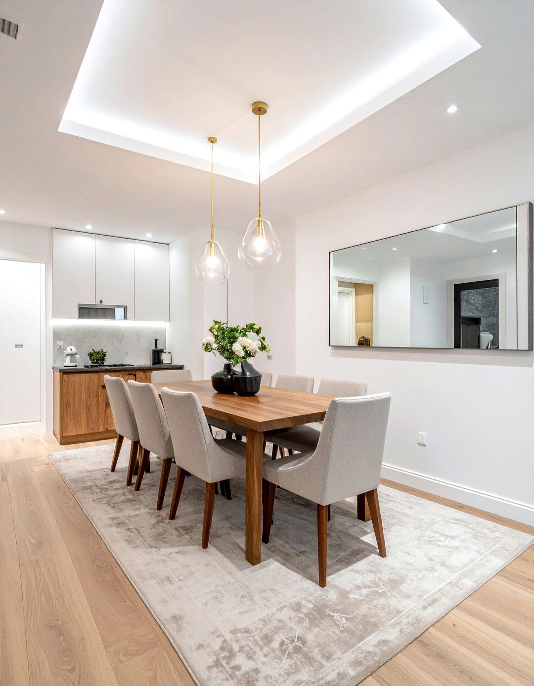 Basement Apartment Dining Room - 30 Brooklyn dining room ideas