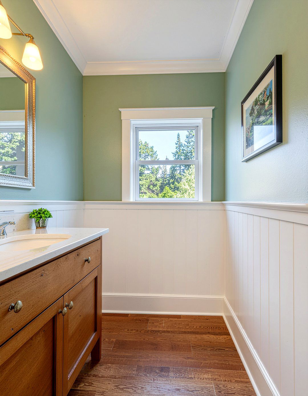 Bathroom wainscoting - 30 bathroom classic element ideas