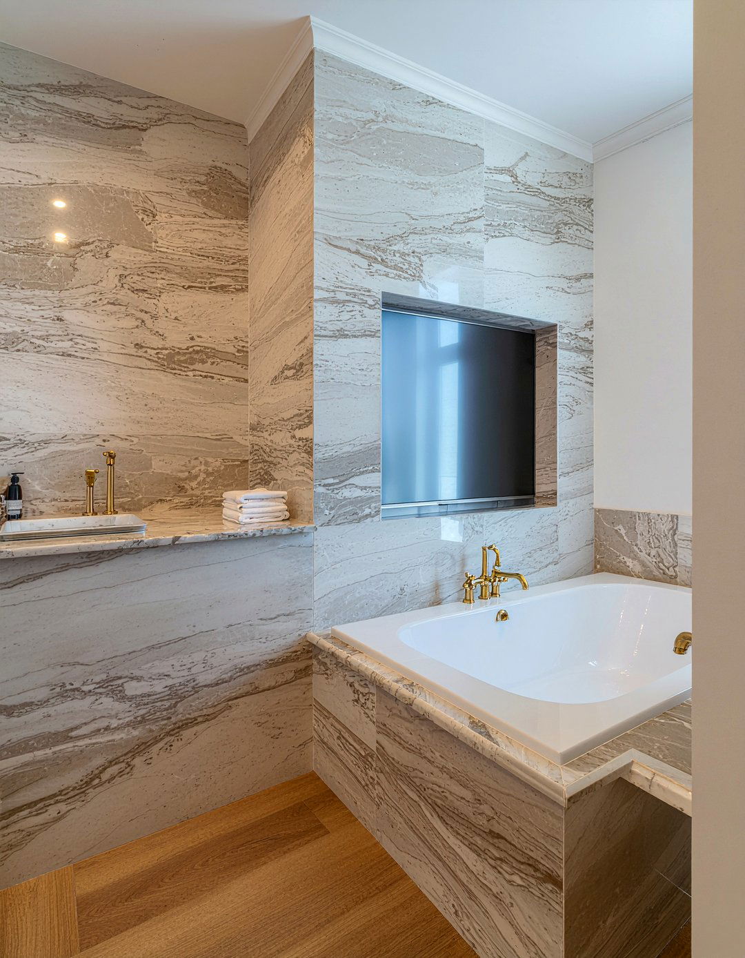 Bathtub Niche TV - 30 bathroom TV ideas