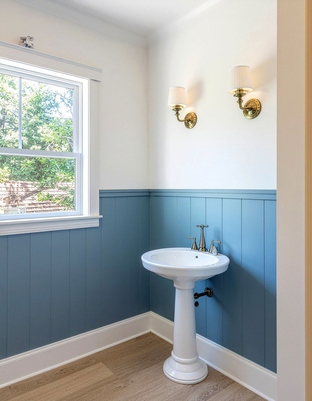 Beadboard Bathroom Paneling - 30 bathroom millwork ideas
