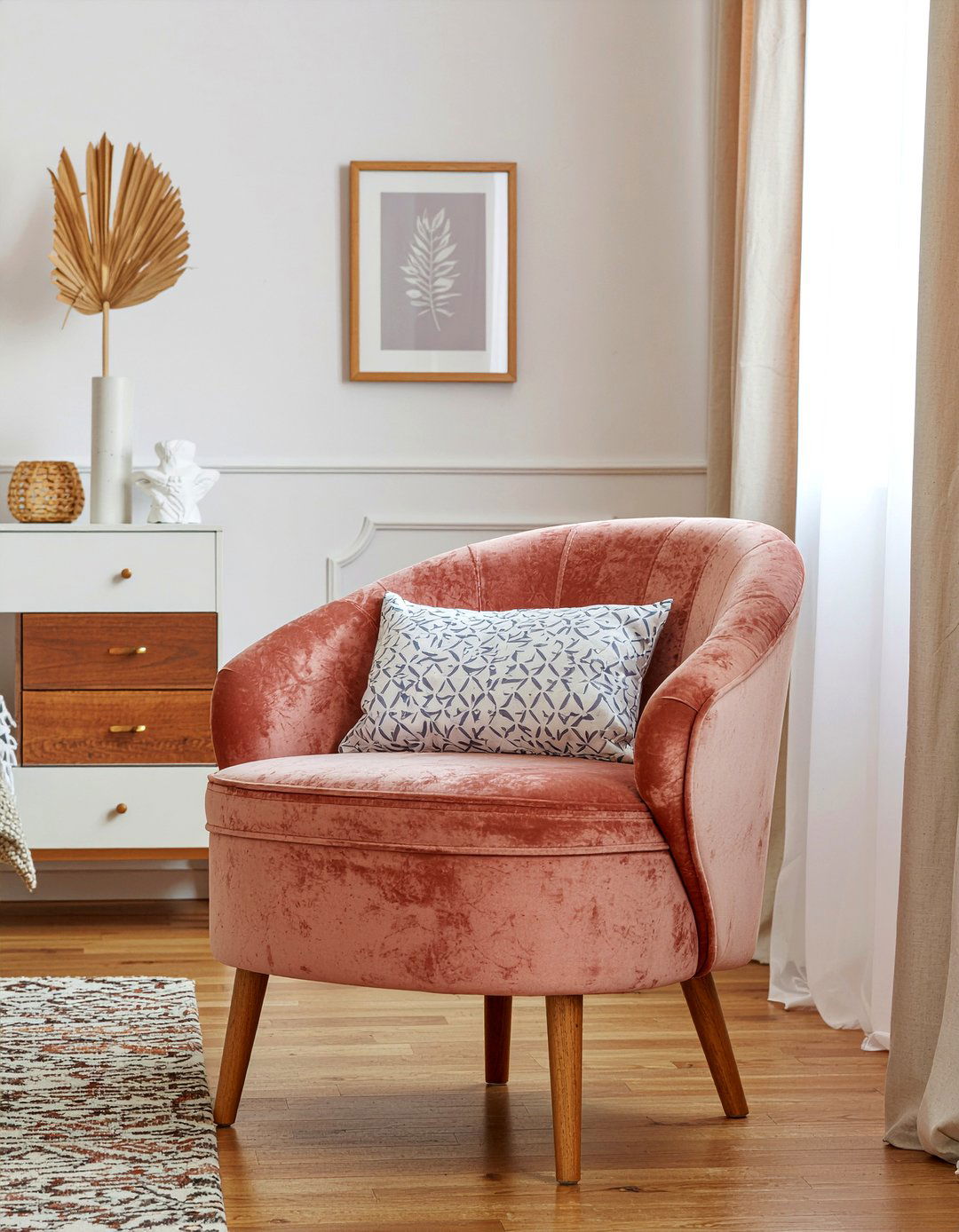 Bedroom Barrel Chair - 30 bedroom seating ideas