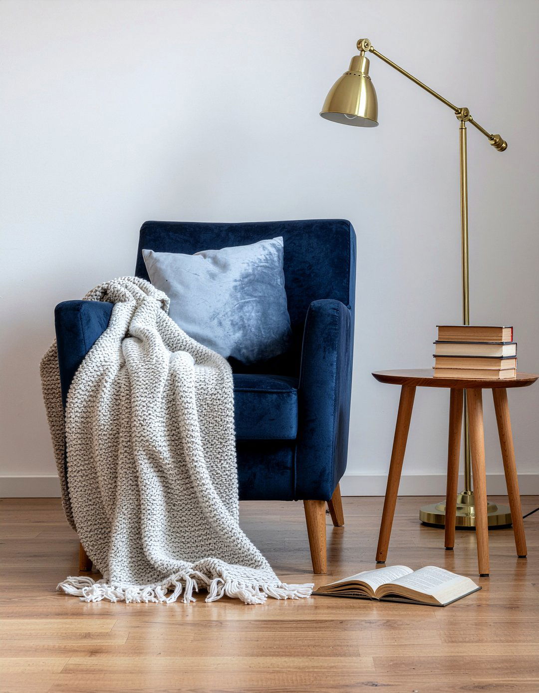 Bedroom Reading Nook - 30 bedroom multi-functional ideas