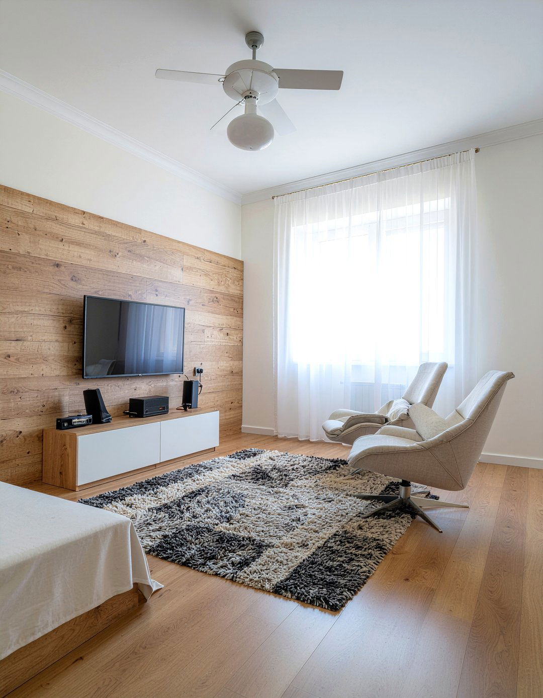 Bedroom Television Lounge - 30 bedroom dual purpose ideas