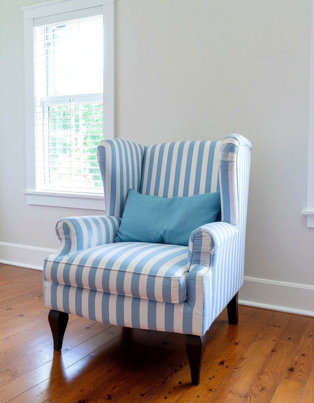 Bedroom Wingback Chair - 30 bedroom seating ideas