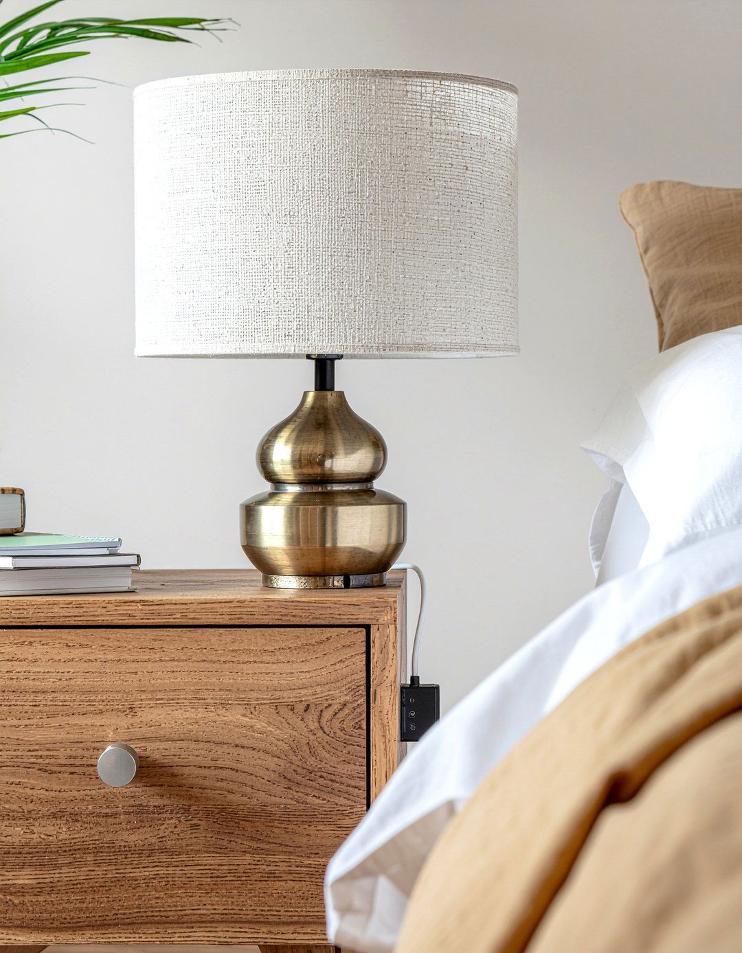 30 Smart Bedroom Charging Stations for a Tech-Ready Space