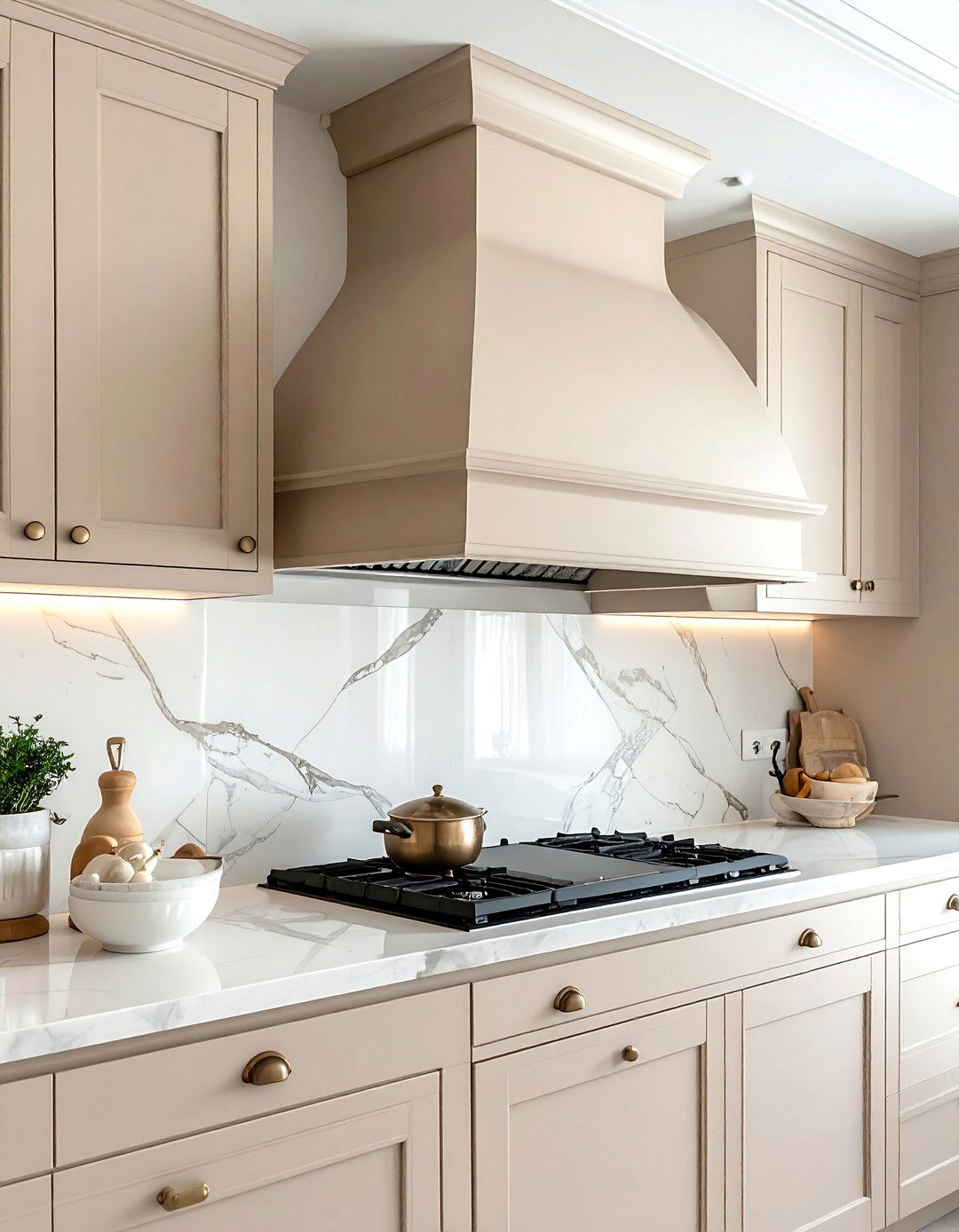 Beige Range Hood - 30 beige kitchen decor ideas