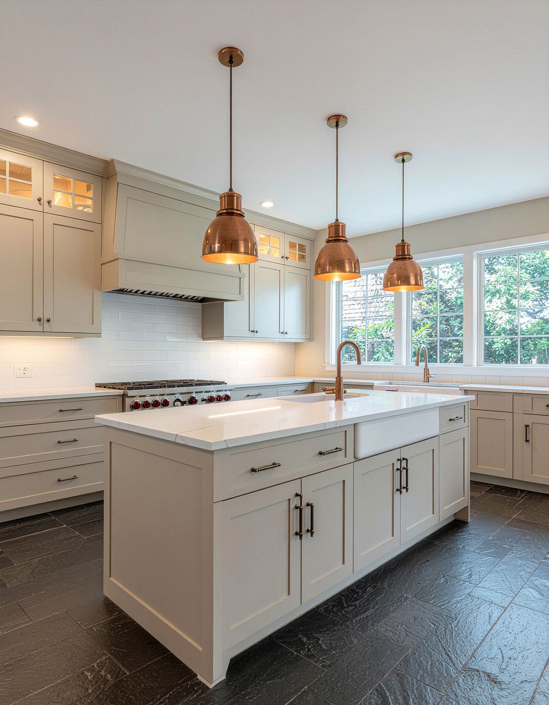 Beige raised panel cabinets - 30 raised panel kitchen cabinet ideas