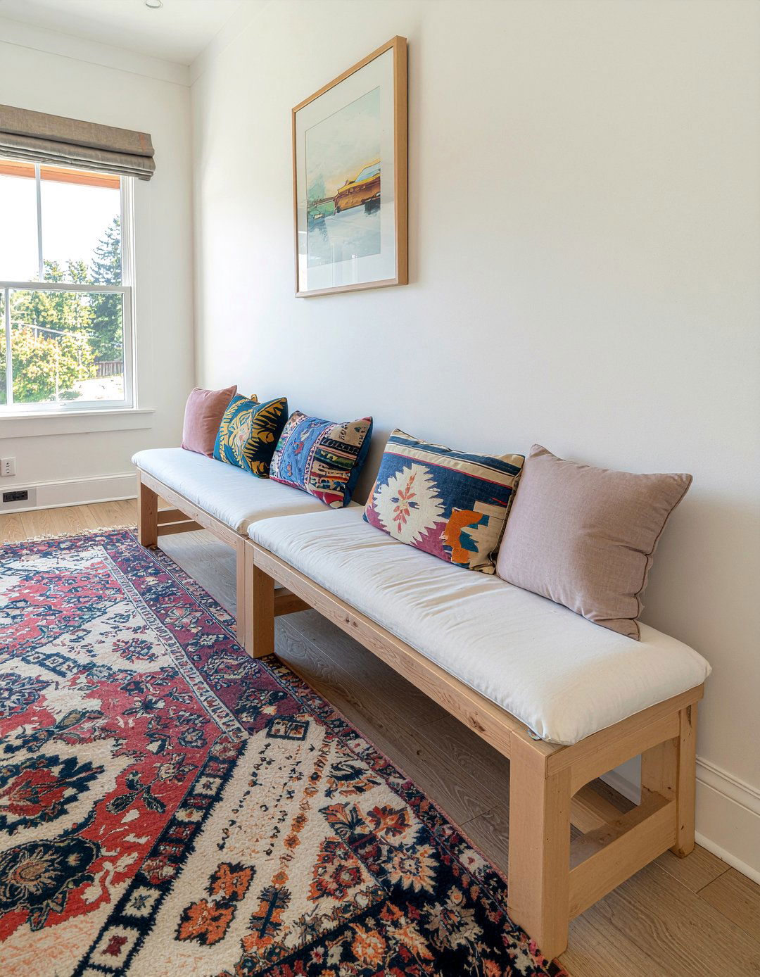 Bench seating - 30 family-friendly dining room ideas