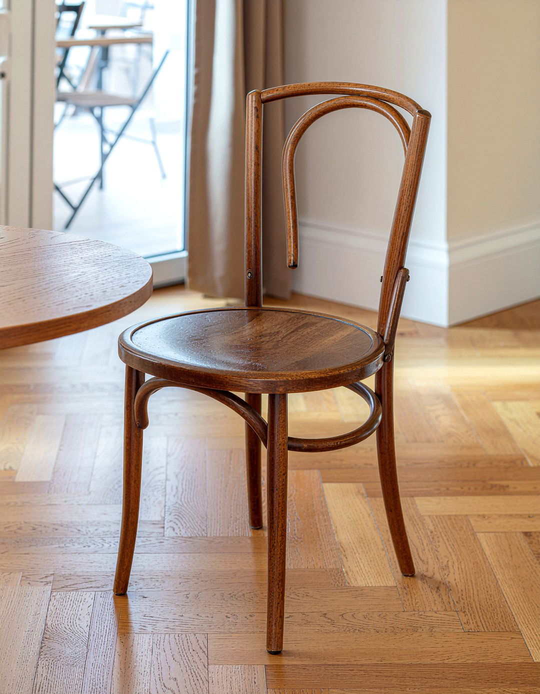 Bentwood Dining Chair - 30 dining room chair ideas