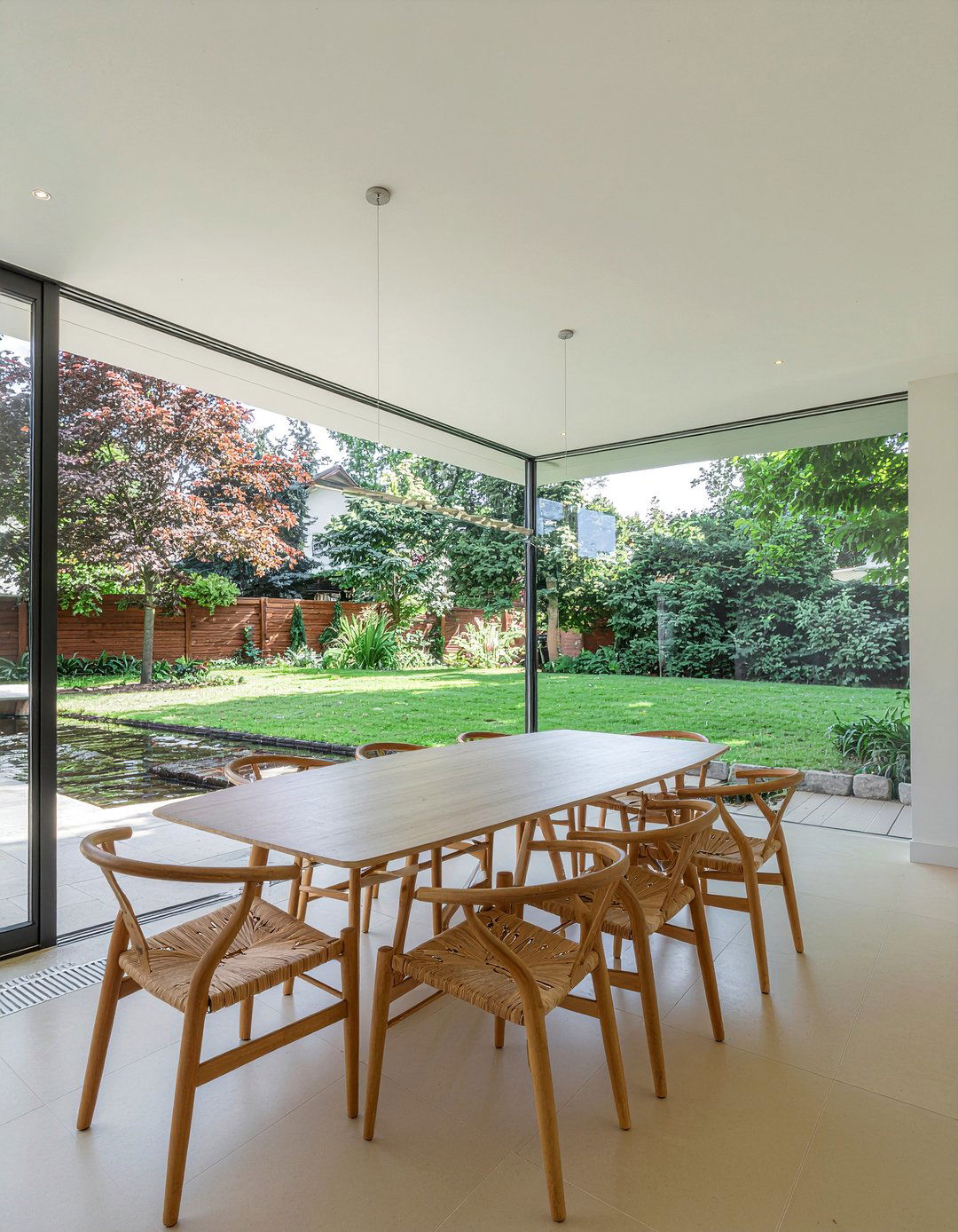 Biophilic Dining Room - 30 jungle dining room ideas