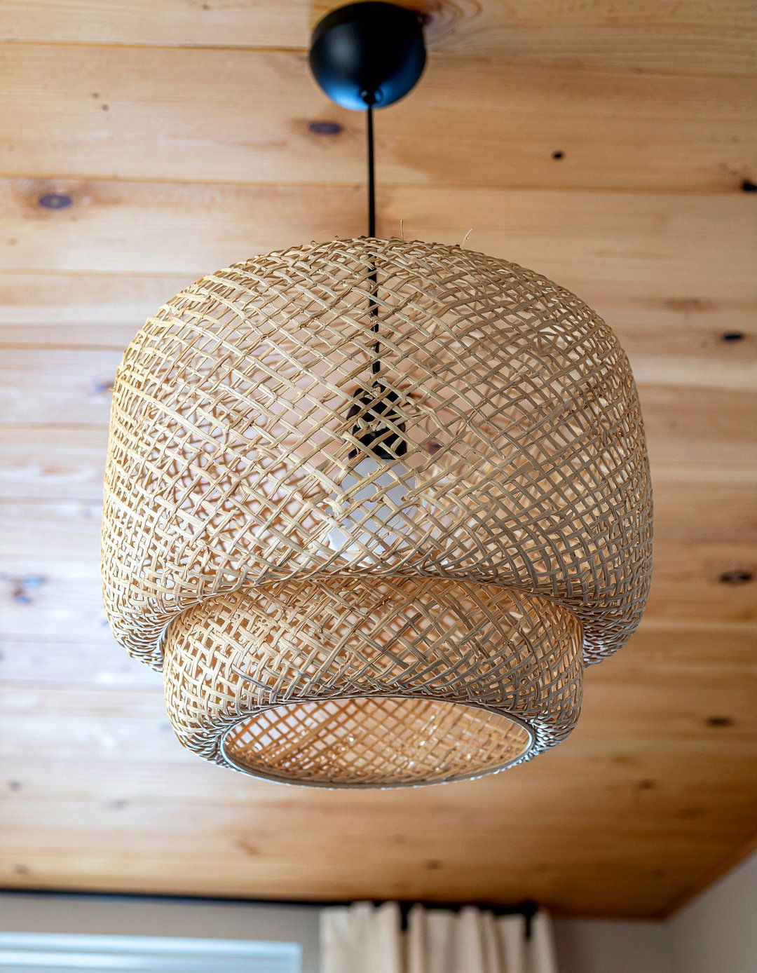 Bird Nest Ceiling Light - 30 bird bedroom ideas