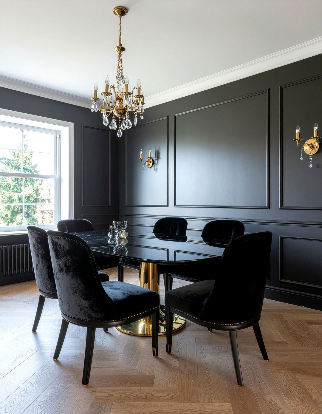 Black And Gold Dining Room - 30 gold accent dining room ideas