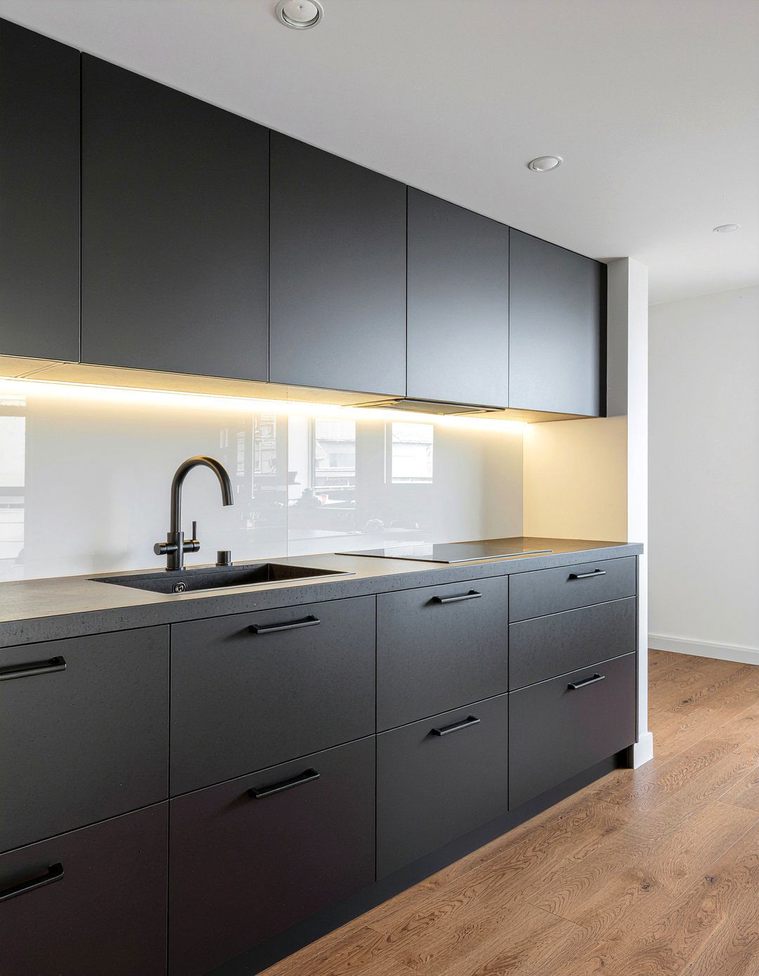 Black Cabinet Hardware - 30 all black kitchen ideas