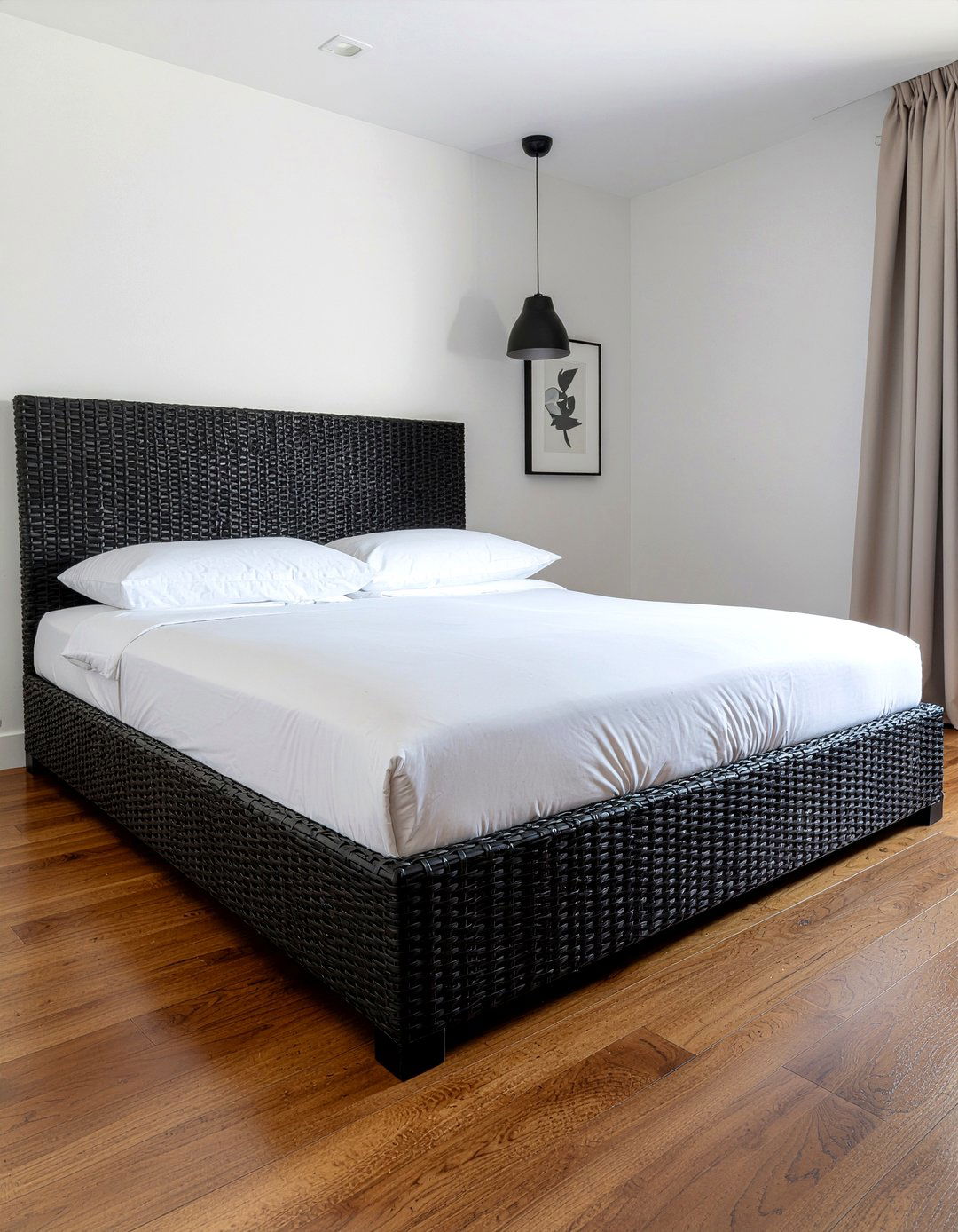 Black Cane Bed - 30 cane bedroom ideas