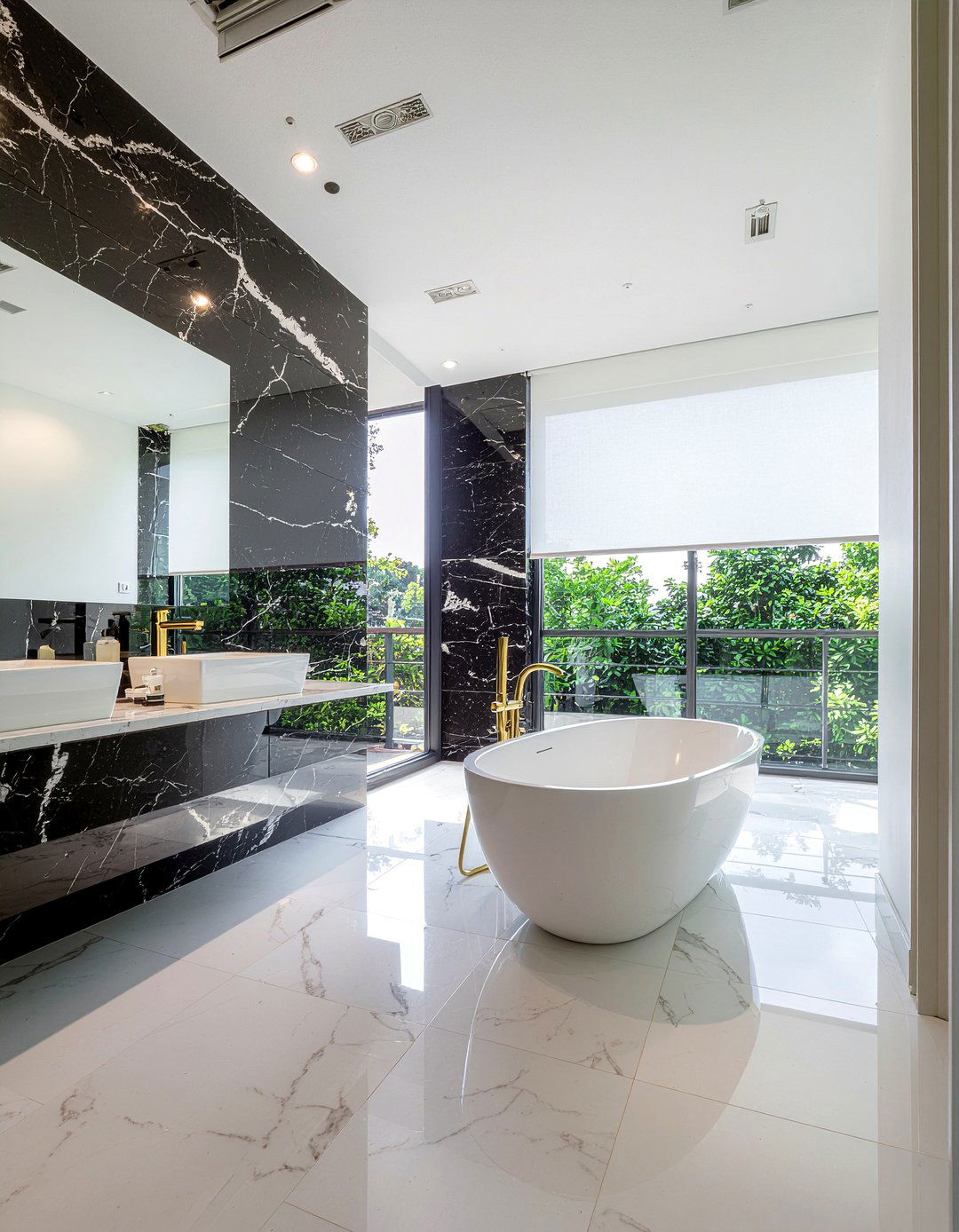 Black Marble Bathroom - 30 luxury master bathroom ideas