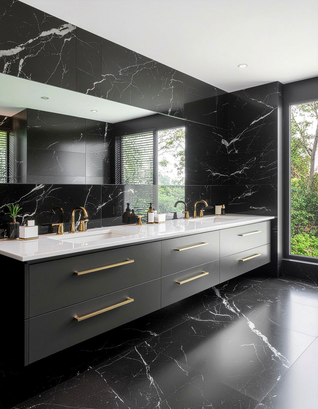 Black Marble Tile - 30 bathroom focal wall ideas