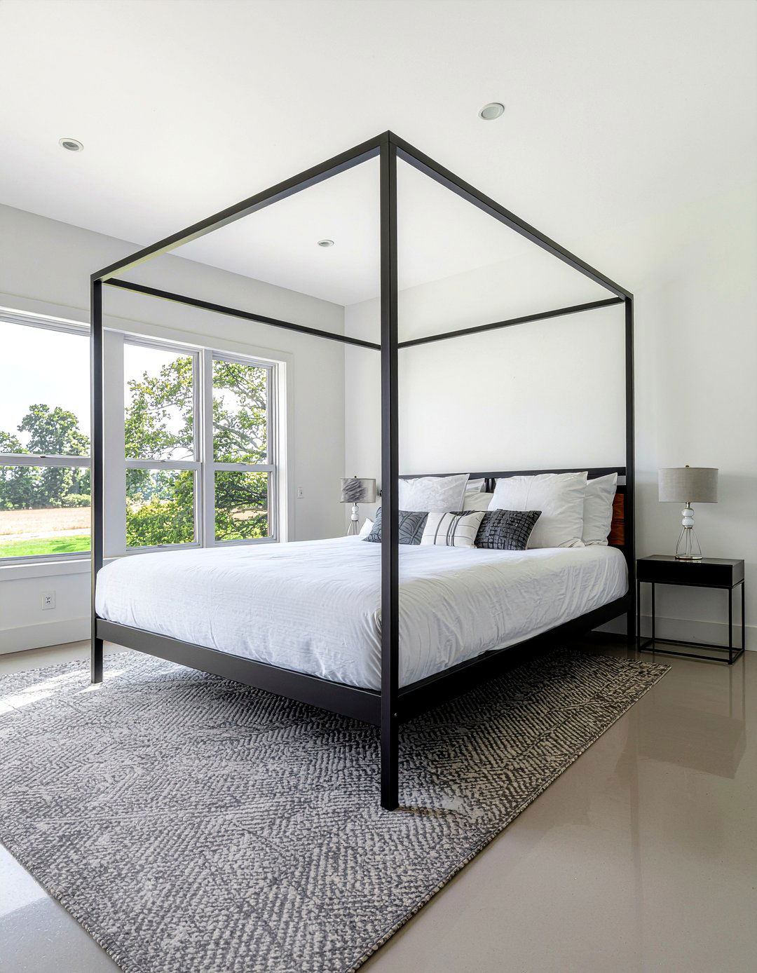 Black Metal Bed Frame - 30 dark bedroom ideas
