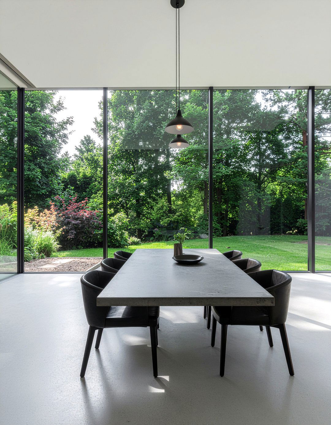 Black Metal Window Frames - 30 dining room wishlist ideas