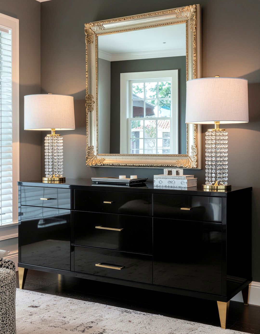 Black Sideboard - 30 living room buffet ideas