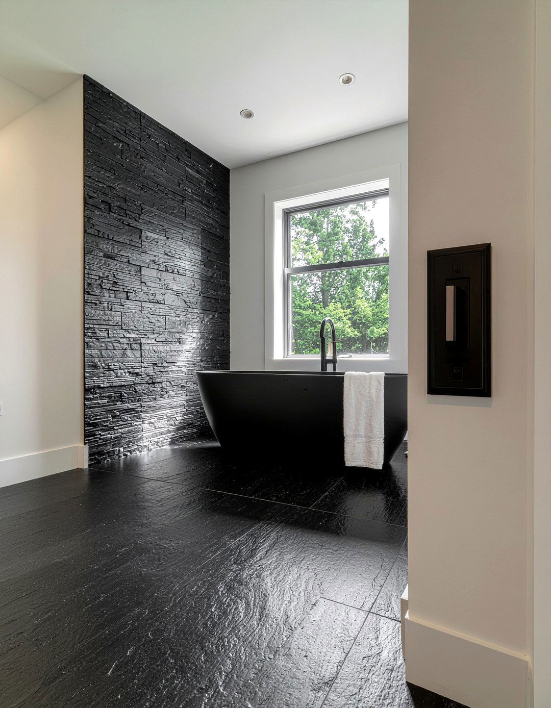 Black Slate Bathroom Floor - 30 matte black bathroom ideas