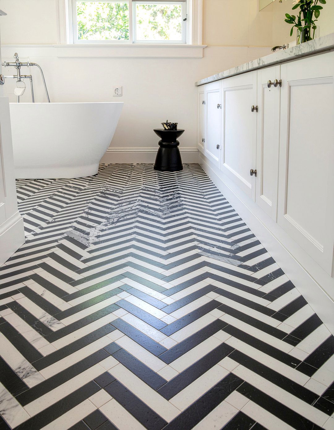 Black and White Mosaic Tile - 30 bathroom period style ideas